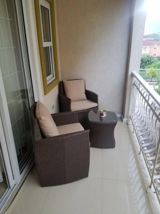 Shan'S Manor.... Excellent Location!!! Kingston Extérieur photo